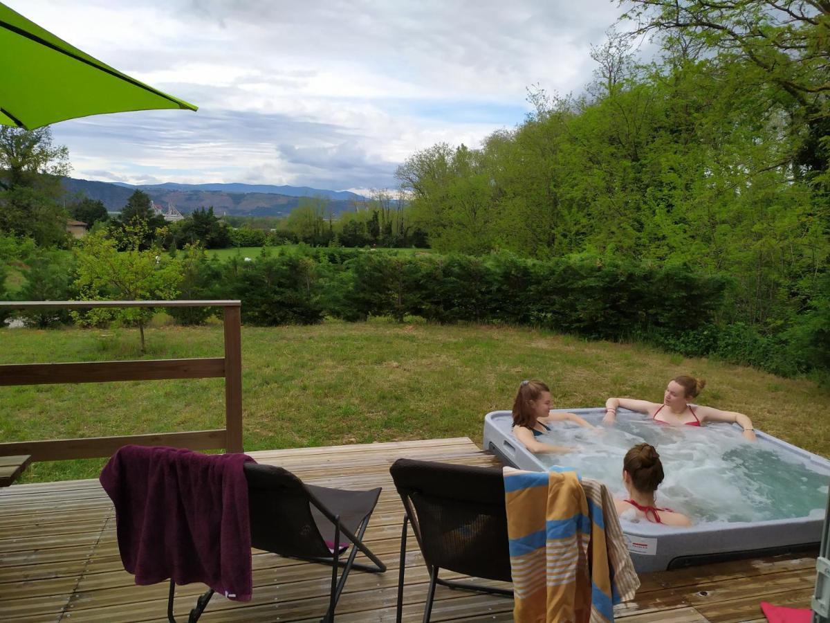 אלבון Camping Domaine De Senaud מראה חיצוני תמונה
