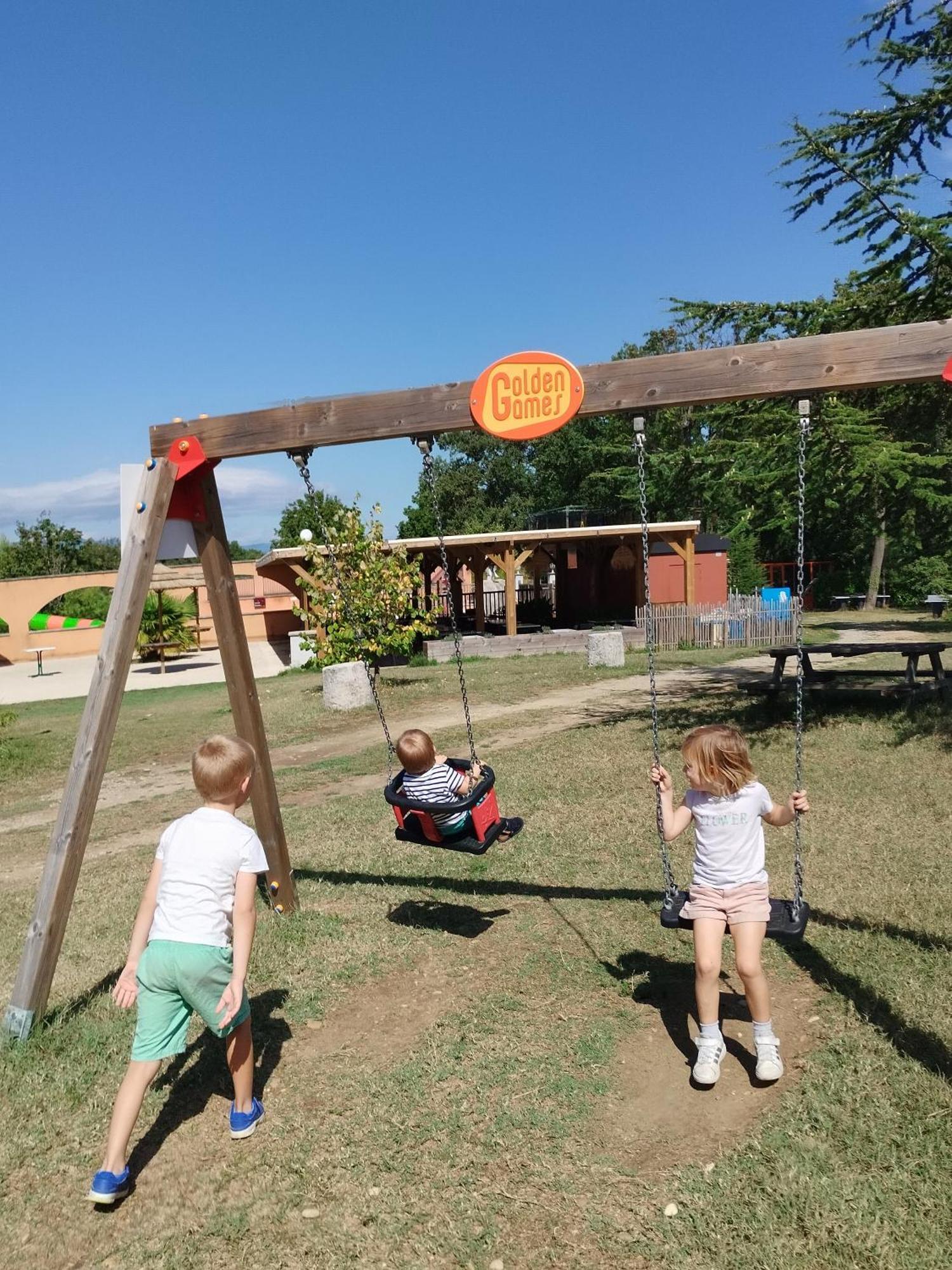 אלבון Camping Domaine De Senaud מראה חיצוני תמונה