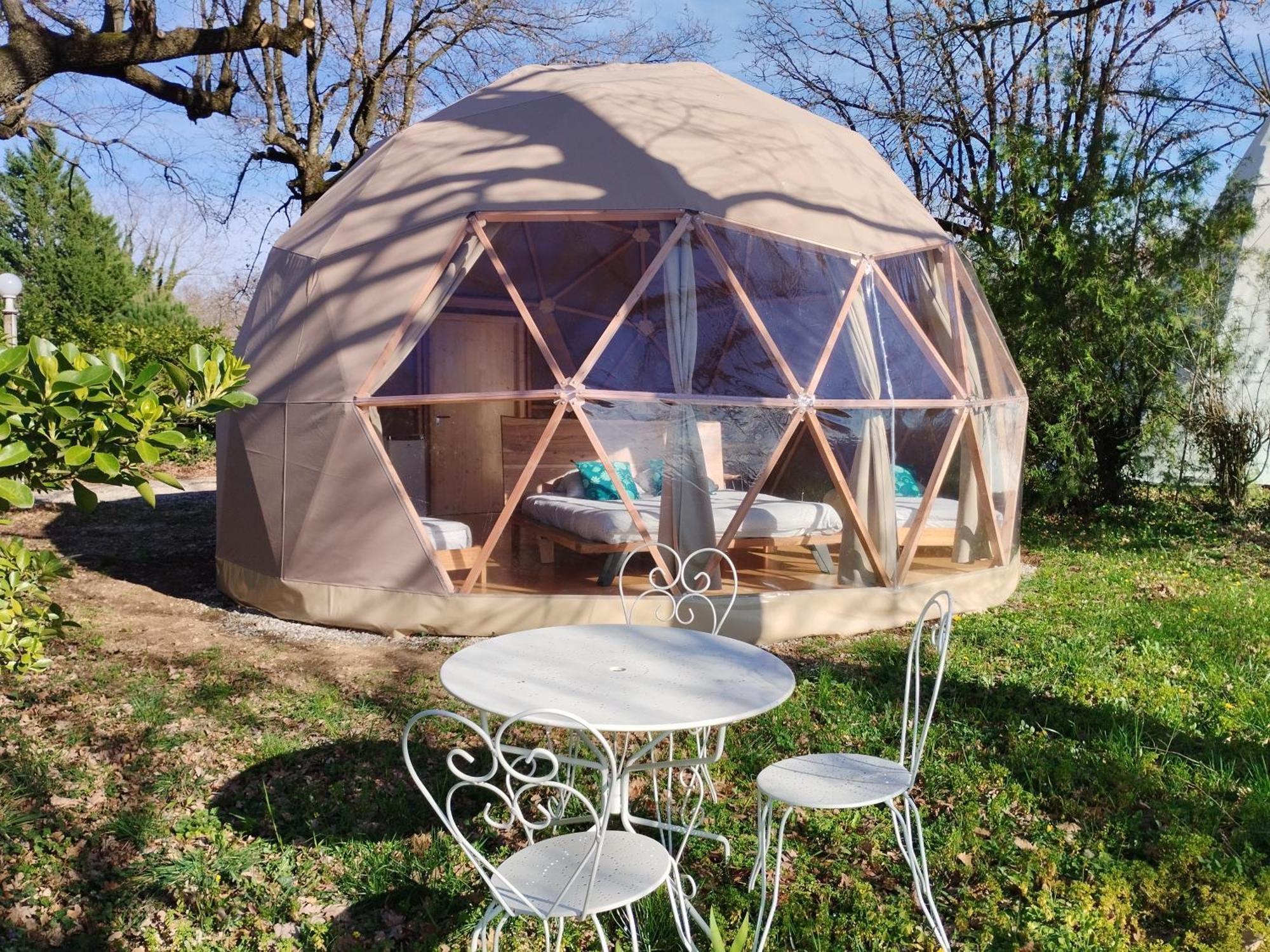 אלבון Camping Domaine De Senaud מראה חיצוני תמונה