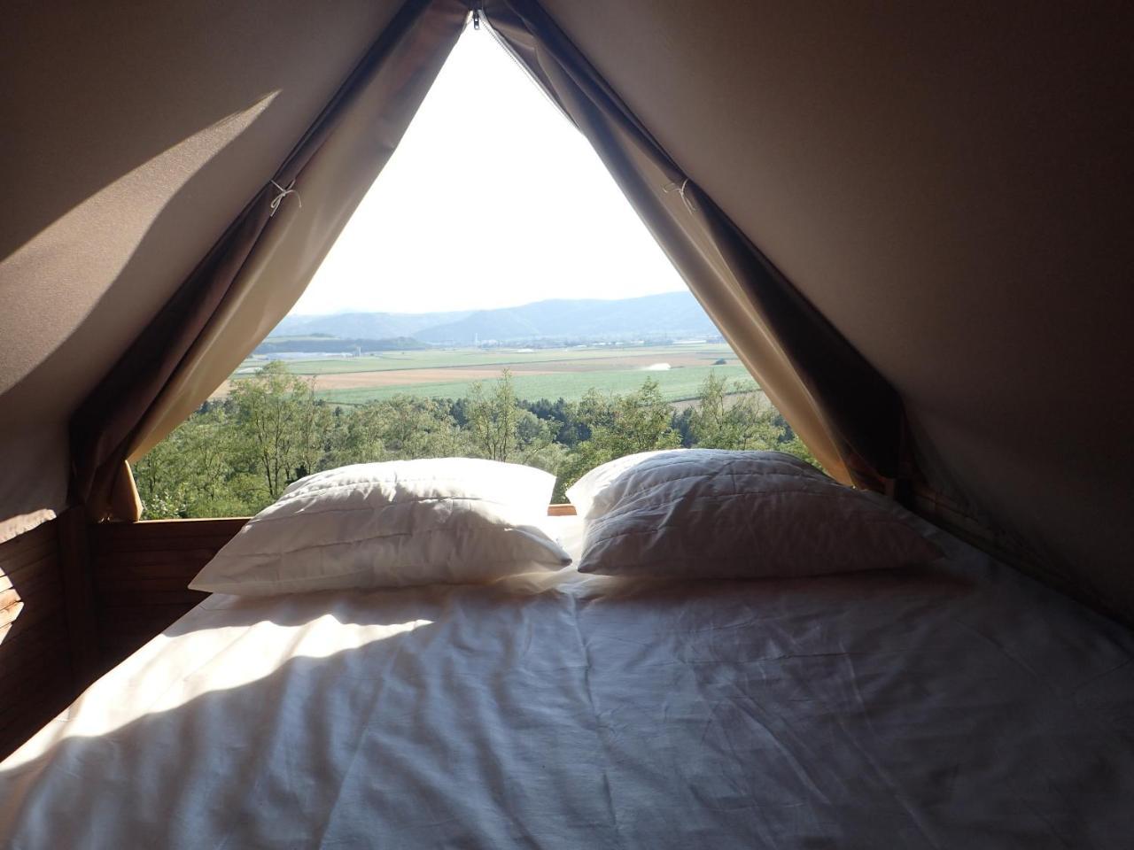 אלבון Camping Domaine De Senaud מראה חיצוני תמונה